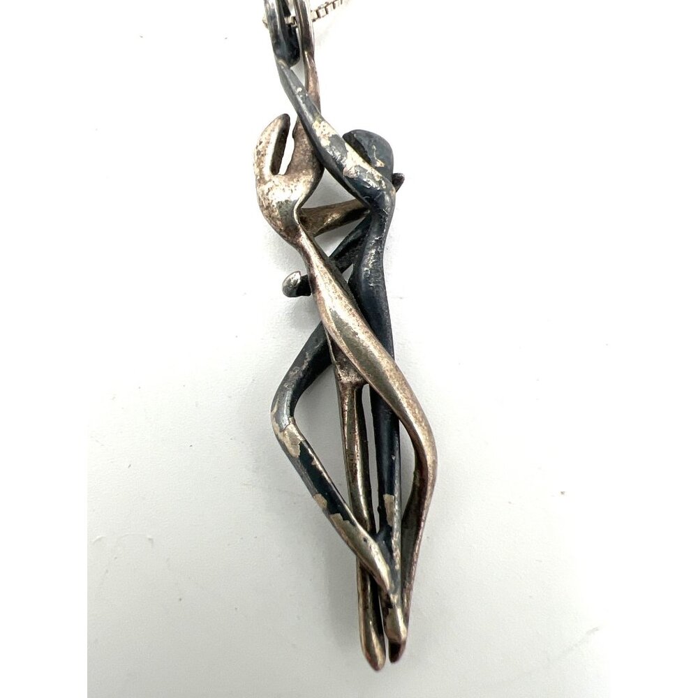 Silver Couple Pendant Necklace 18" Chain Yin Yang Dance Abstract Modernist Vtg - Picture 9 of 10